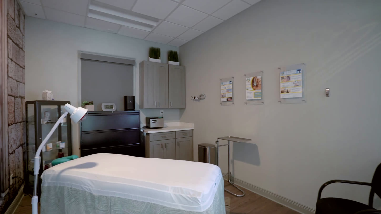 Treatment room with equipment at C3 Wellness Spa